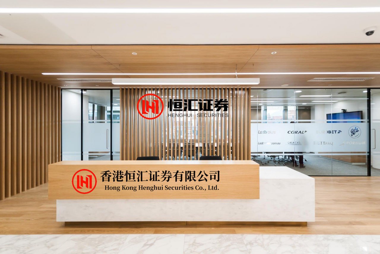 老品牌速配 个人机器人商业化提速 释放家庭场景消费新潜力｜新经济观察